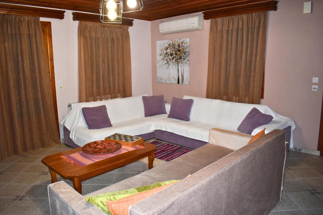 Lila'S Guest House Mikros Prinos Екстериор снимка