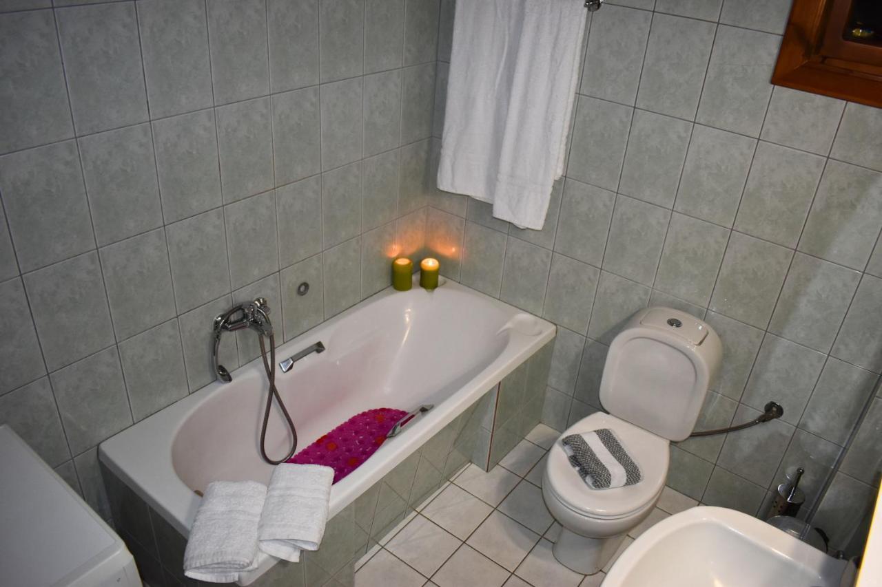 Lila'S Guest House Mikros Prinos Екстериор снимка