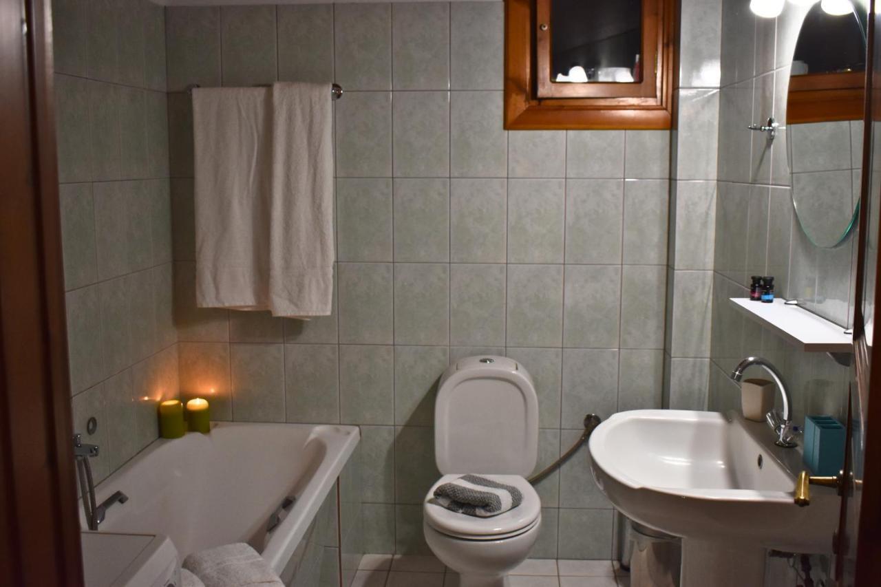 Lila'S Guest House Mikros Prinos Екстериор снимка